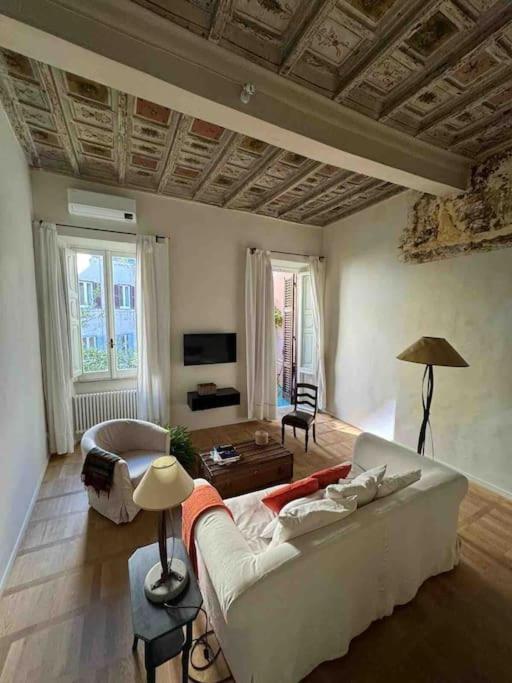 Rome Center, Luxury & History In Via Monserrato Buitenkant foto